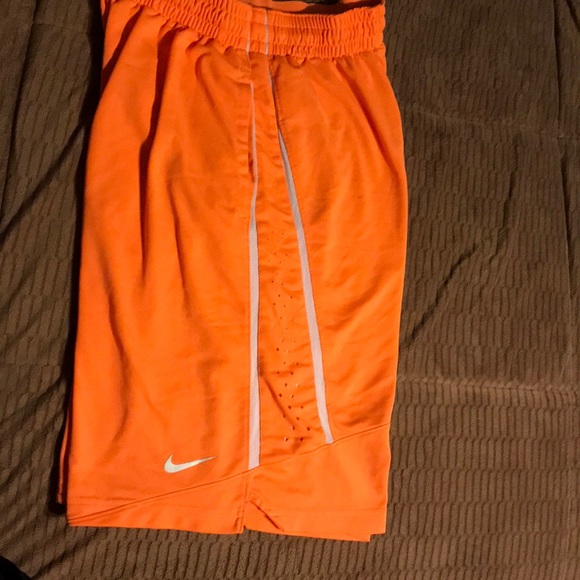 nike shorts orange nike shorts orange